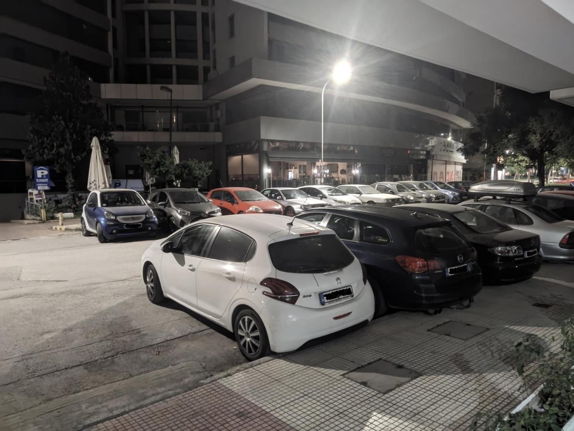 Cozy Apt! Friends & Family - Private Paid Parking Thessaloníki Exteriör bild