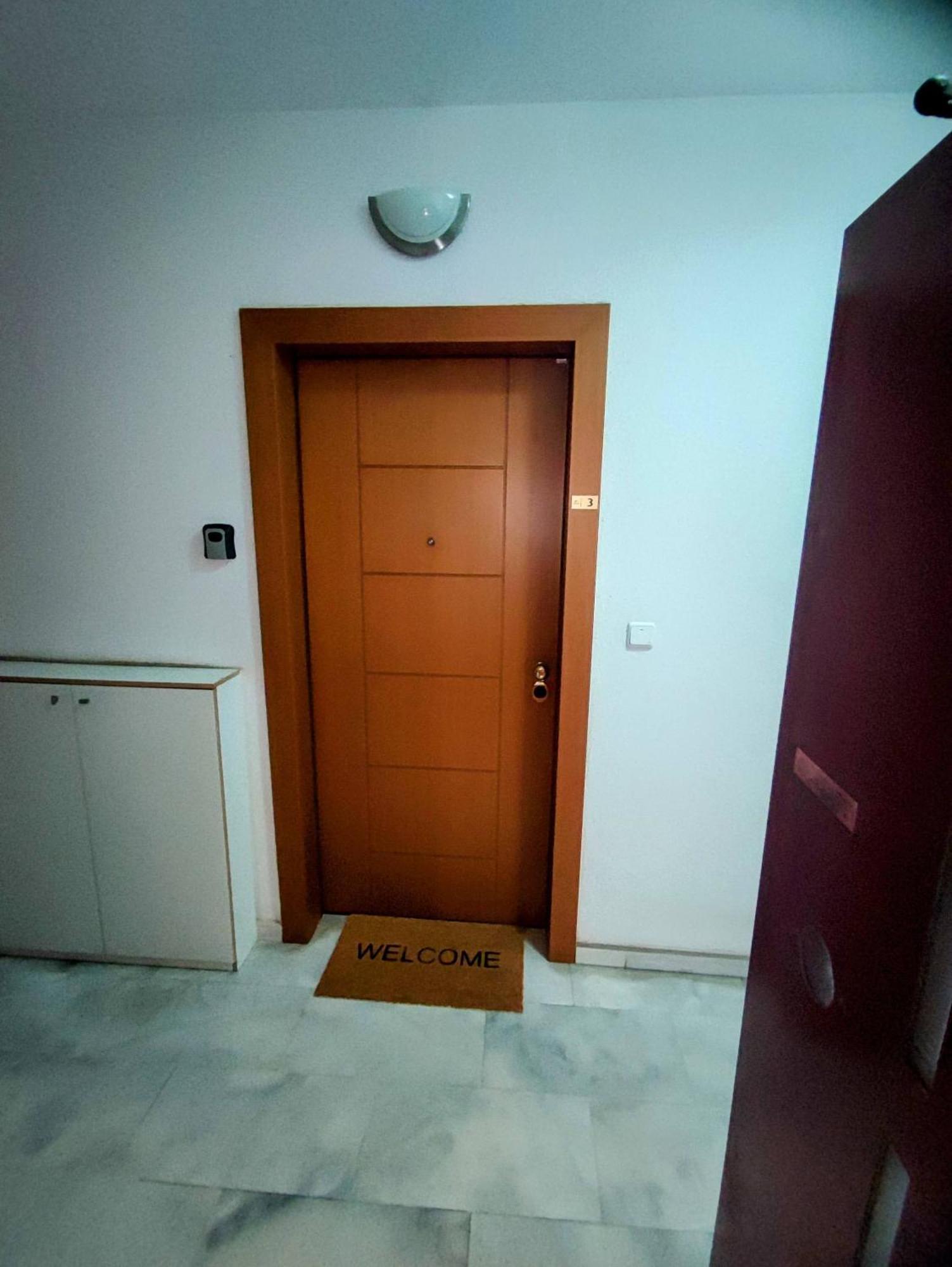 Cozy Apt! Friends & Family - Private Paid Parking Thessaloníki Exteriör bild