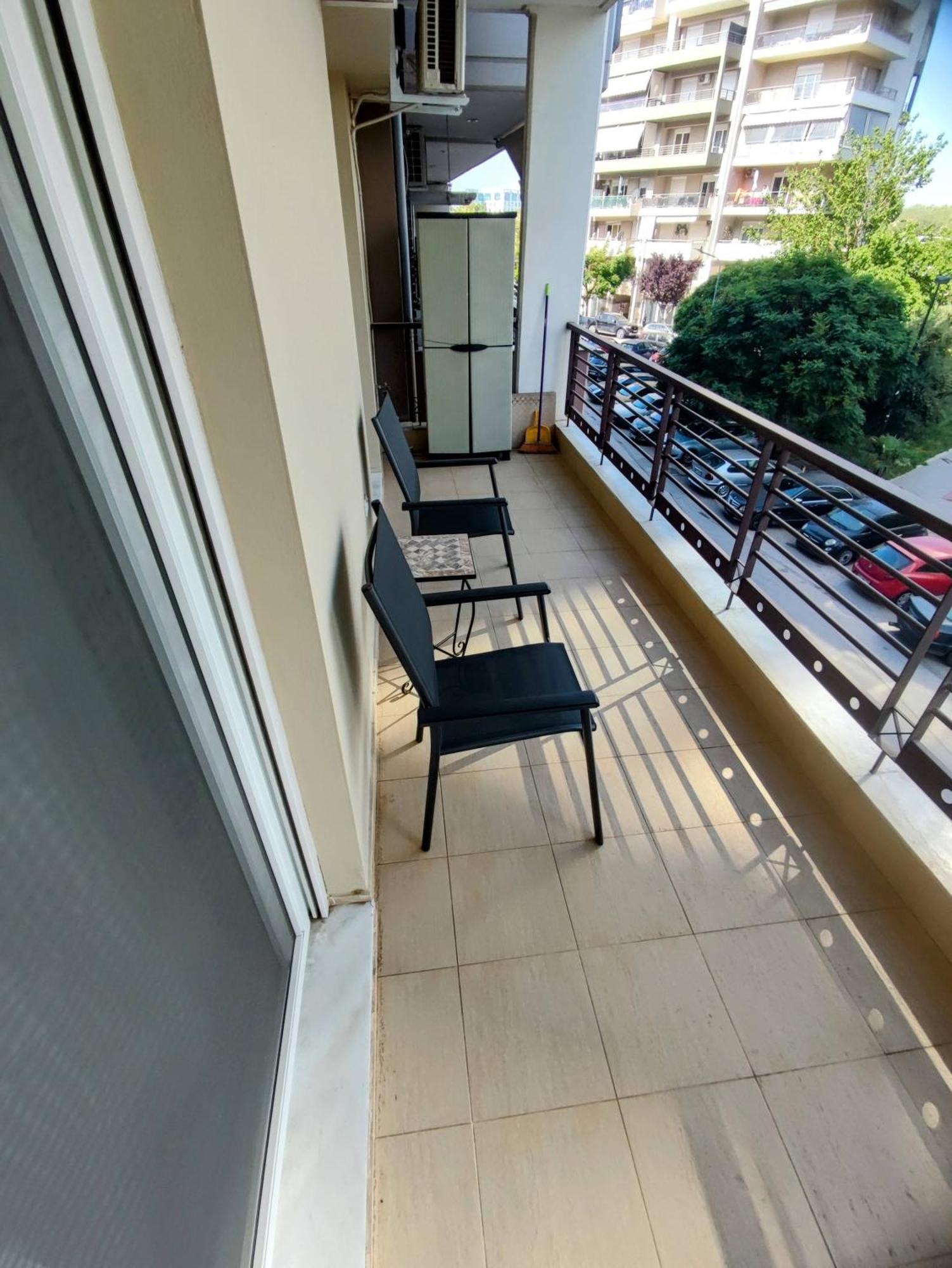 Cozy Apt! Friends & Family - Private Paid Parking Thessaloníki Exteriör bild